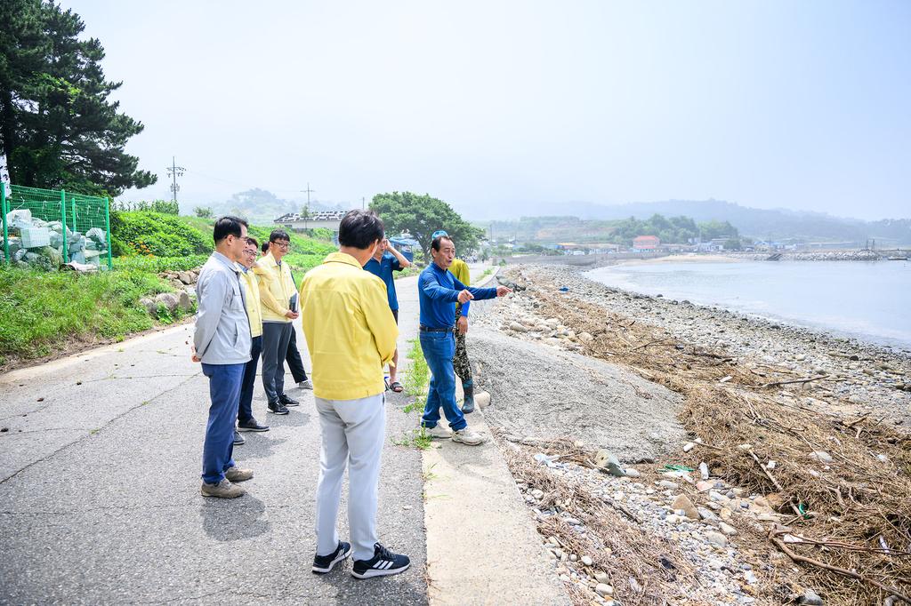 장마로 인한 해안쓰레기 관련 현장방문- 서면 남상항1